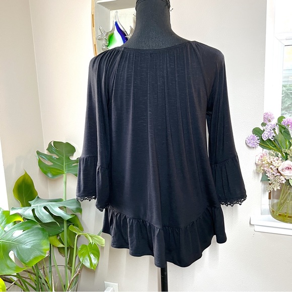 NWT Style & Co Petite Off The Shoulder Lace Trim Black Ruffled Top Size Small - Picture 8 of 15